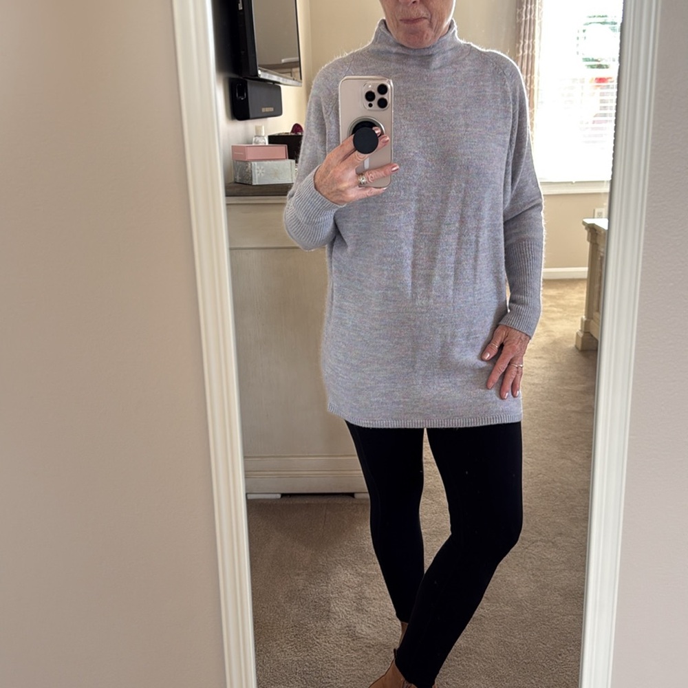 LOFT Outlet lightweight tunic mock turtleneck sweater